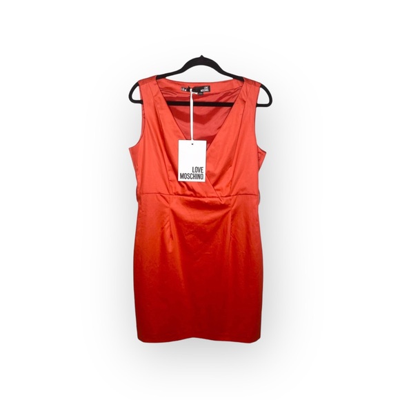 new Love Moschino ☻︎ V Neck Shift Mini Dress ☻︎ Party Soirée ☻︎ Shiny Red ☻︎ 10 - Picture 3 of 17